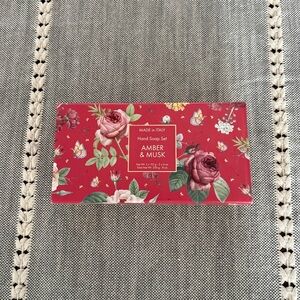 Made In Italy Amber & Musk Hand Soap Set. New